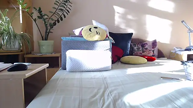 Margaret-milf online show from 10/19/25, 06:38