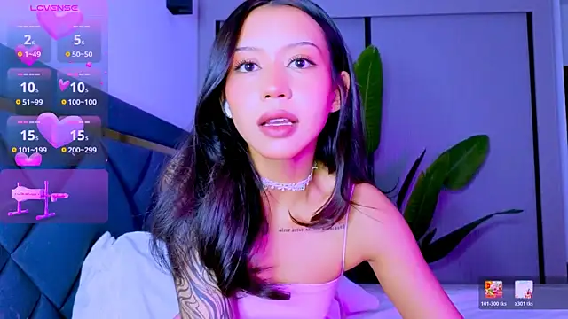 Mia Tin online show from 05/22/26, 10:41