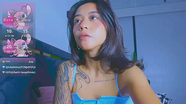 Mia Tin online show from 09/23/25, 12:45