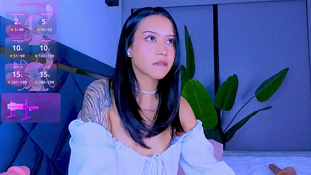 Mia Tin online show from 04/16/26, 05:14