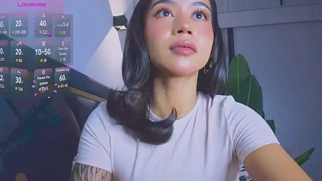 Mia Tin online show from 11/07/25, 05:39