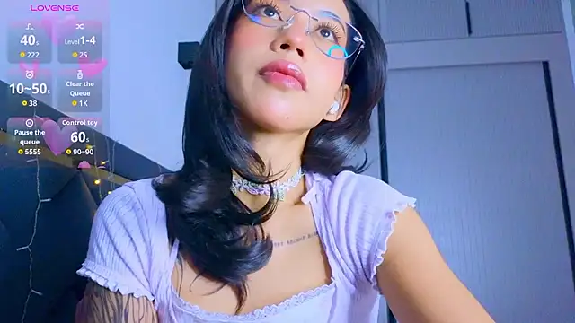 Mia Tin online show from 01/09/26, 11:39