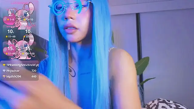 Mia Tin online show from 11/30/25, 03:13