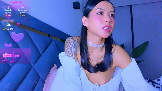 Mia Tin online show from 03/21/26, 06:12