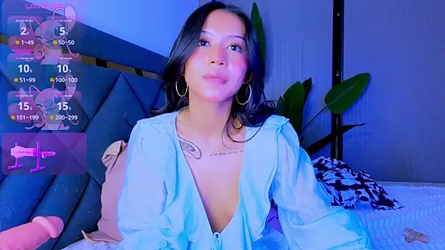 Mia Tin online show from 04/03/26, 08:37