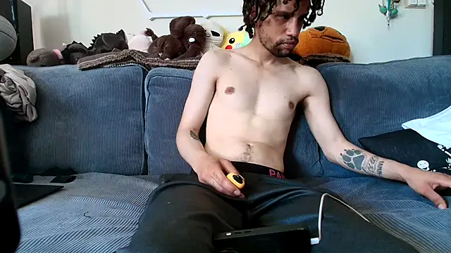 kingdennis6666 online show from 09/19/25, 09:41