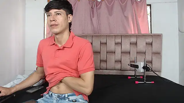 Sexytaty2022 online show from 04/13/26, 12:53