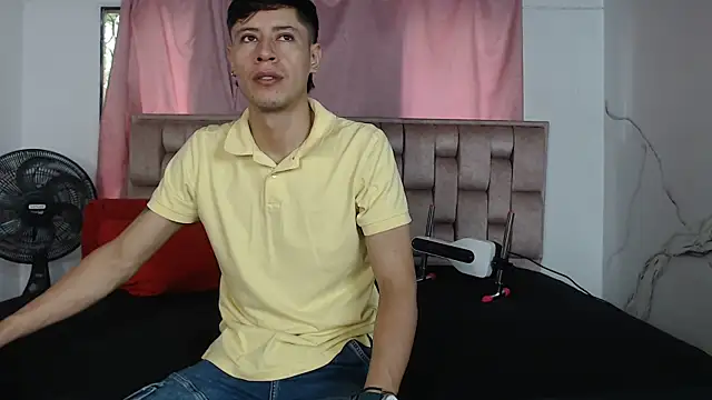 Sexytaty2022 online show from 03/28/26, 12:50