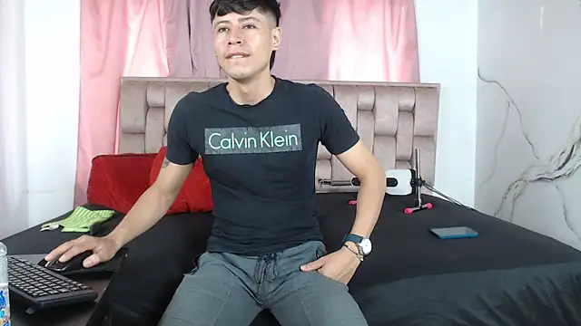 Sexytaty2022 online show from 03/25/26, 12:48