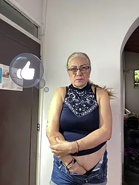 Snapshot of Sexytaty2022 chatting on 06/16/26, 12:27 Sexytaty2022 online show from 06/16/26, 12:27