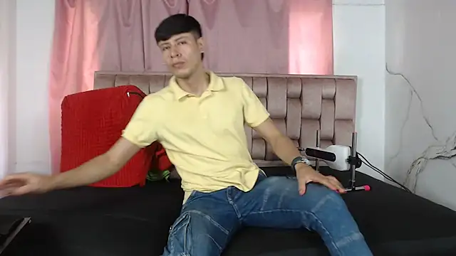 Sexytaty2022 online show from 04/01/26, 01:34