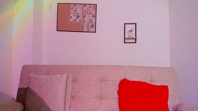 BUUNNY BELLA online show from 04/16/26, 07:14