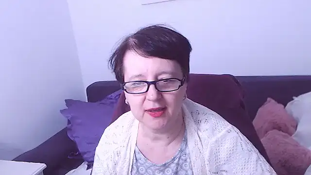 ChristaRose online show from 11/10/25, 02:38