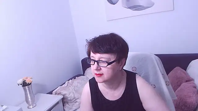 ChristaRose online show from 09/27/25, 12:06