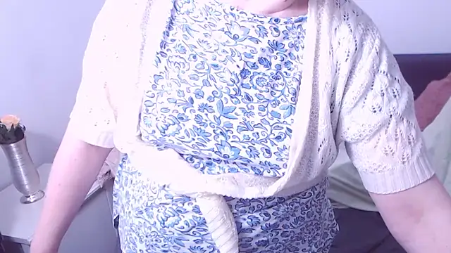 ChristaRose online show from 02/09/26, 12:52