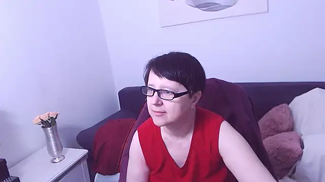 ChristaRose online show from 06/17/26, 05:56