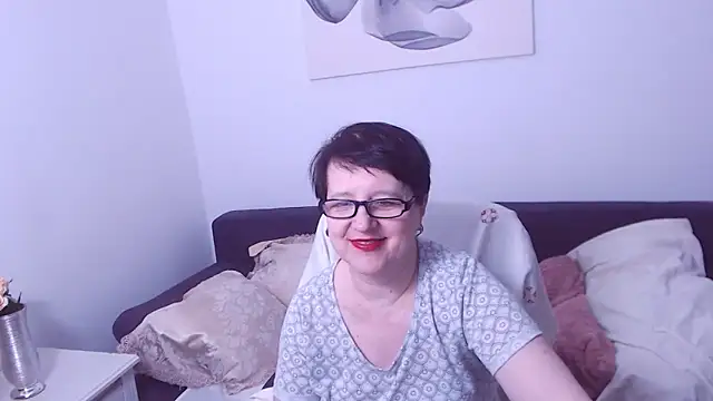 ChristaRose online show from 06/04/26, 08:13