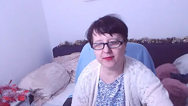 ChristaRose online show from 12/15/25, 02:17