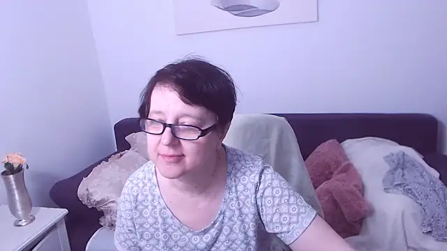 Snapshot of ChristaRose chatting on 04/24/26, 01:51 ChristaRose online show from 04/24/26, 01:51