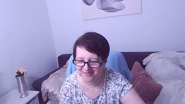 Snapshot of ChristaRose chatting on 04/25/26, 07:11 ChristaRose online show from 04/25/26, 07:11