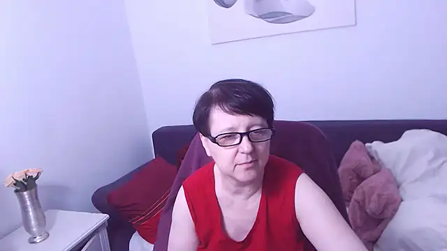 ChristaRose online show from 07/15/26, 06:04