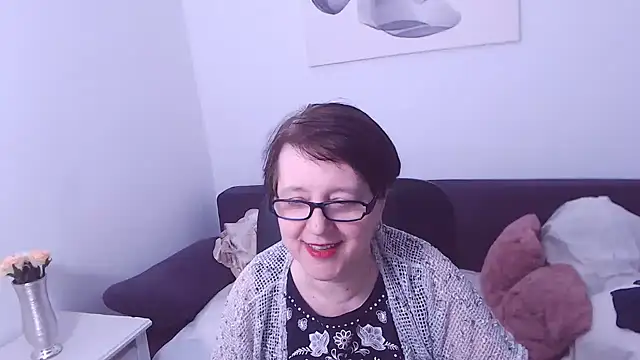 ChristaRose online show from 03/09/25, 04:27