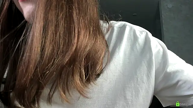 Courtney Luv online show from 11/25/25, 02:06