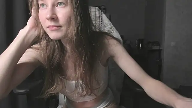 Courtney Luv online show from 07/19/26, 05:21