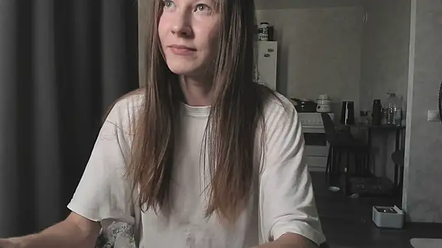 Courtney Luv online show from 07/26/26, 02:46