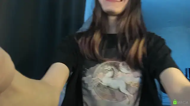 Courtney Luv online show from 03/04/26, 11:07