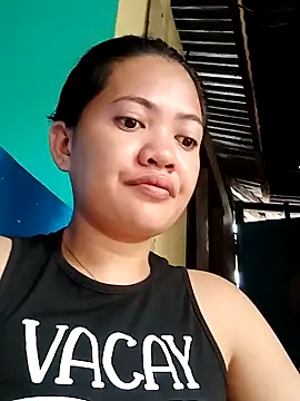 Snapshot of amariaxxx388 chatting on 02/12/25, 12:05 amariaxxx388 online show from 02/12/25, 12:05