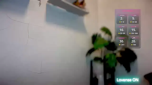 Snapshot of Local_Hoelyx chatting on 04/18/26, 05:54 Local Hoelyx online show from 04/18/26, 05:54