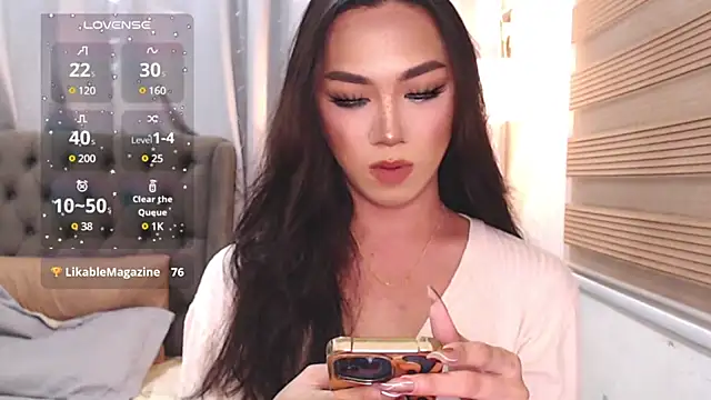 Local Hoelyx online show from 01/09/25, 06:47