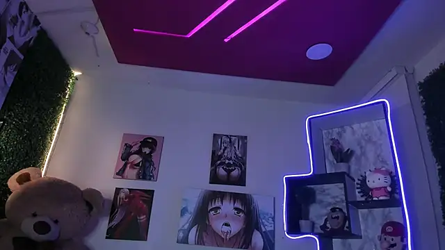 Snapshot of _liathompsom09 chatting on 02/02/26, 11:04 liathompsom09 online show from 02/02/26, 11:04