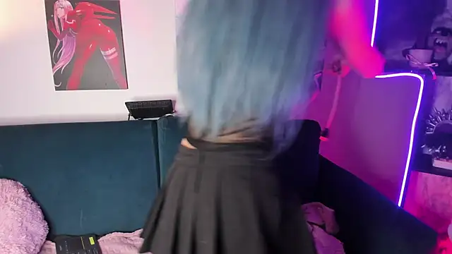 Snapshot of _liathompsom09 chatting on 12/22/25, 08:53 liathompsom09 online show from 12/22/25, 08:53