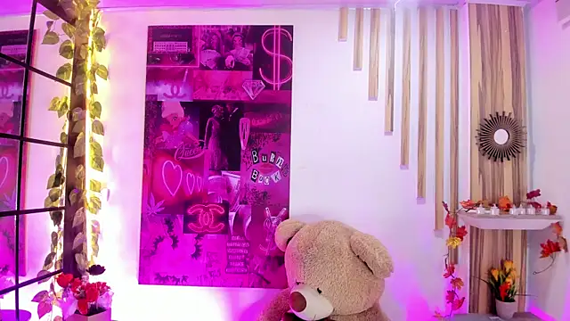 Snapshot of _liathompsom09 chatting on 12/18/25, 11:08 liathompsom09 online show from 12/18/25, 11:08