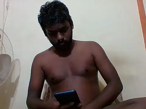 Slavebottombdsm09 online show from 01/14/26, 12:03