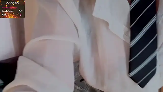 Ivvannaparis online show from 10/27/25, 06:09