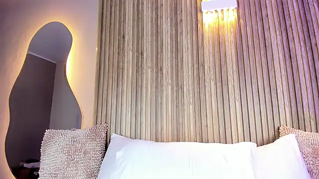 AnaisClark online show from 02/21/26, 11:23