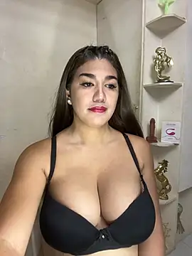 Snapshot of SexyFatHugeCock chatting on 07/14/26, 05:52 SexyFatHugeCock online show from 07/14/26, 05:52