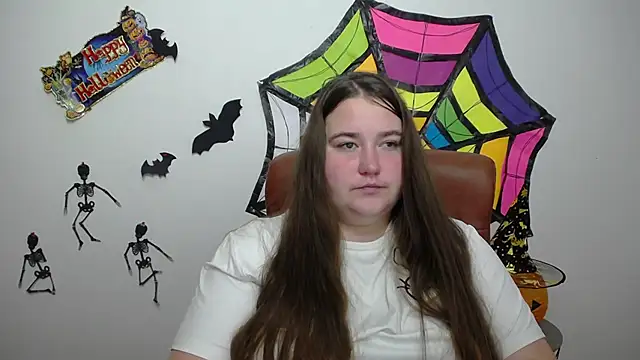 Snapshot of XX_Daniella_XX chatting on 10/23/25, 06:34 XX Daniella XX online show from 10/23/25, 06:34