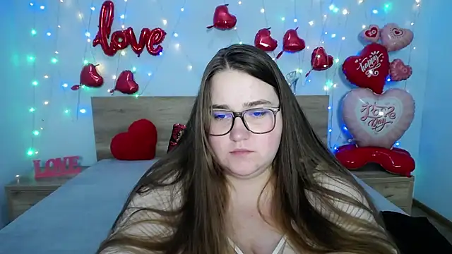 Snapshot of XX_Daniella_XX chatting on 02/16/25, 01:58 XX Daniella XX online show from 02/16/25, 01:58
