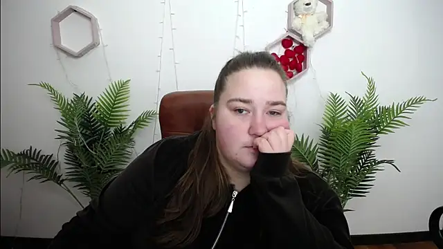 XX Daniella XX online show from 03/06/26, 09:15