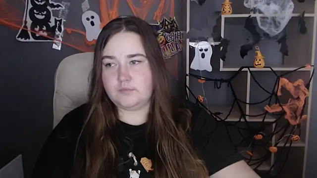 XX Daniella XX online show from 10/31/25, 07:16