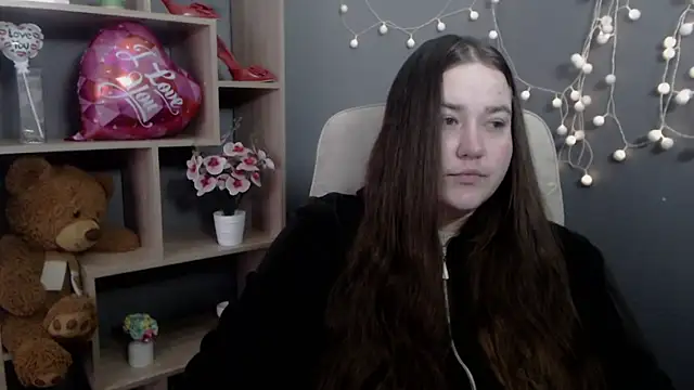 XX Daniella XX online show from 02/18/26, 07:28