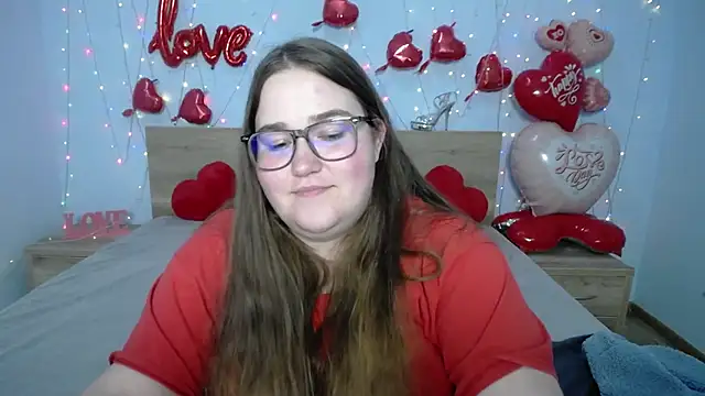 Snapshot of XX_Daniella_XX chatting on 02/18/25, 01:32 XX Daniella XX online show from 02/18/25, 01:32