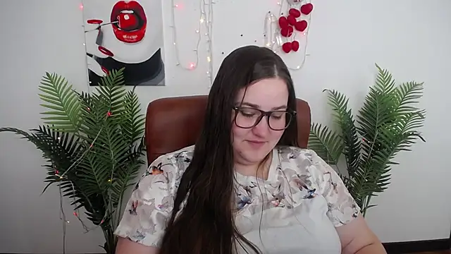 XX Daniella XX online show from 05/13/26, 06:31