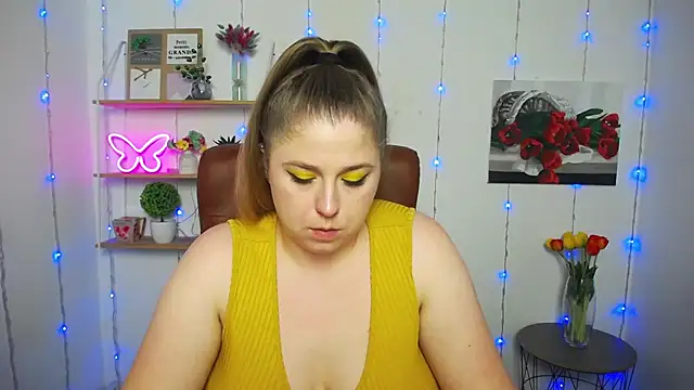 Snapshot of JessikaDaniel chatting on 03/18/25, 10:28 JessikaDaniel online show from 03/18/25, 10:28