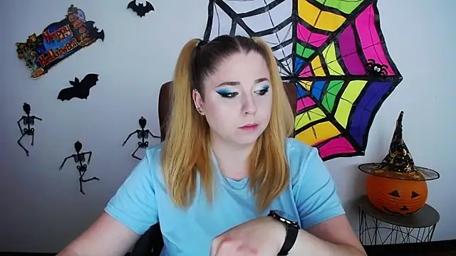 Snapshot of JessikaDaniel chatting on 10/17/25, 06:28 JessikaDaniel online show from 10/17/25, 06:28