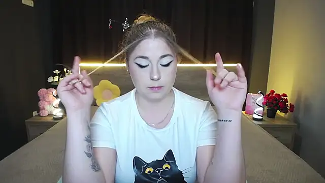 Snapshot of JessikaDaniel chatting on 11/06/25, 07:23 JessikaDaniel online show from 11/06/25, 07:23